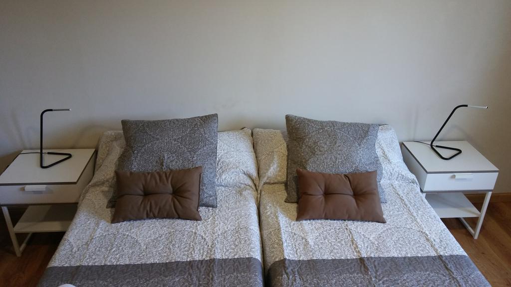 Alma Del Camino - Rooms & Albergue Sarria Exterior photo