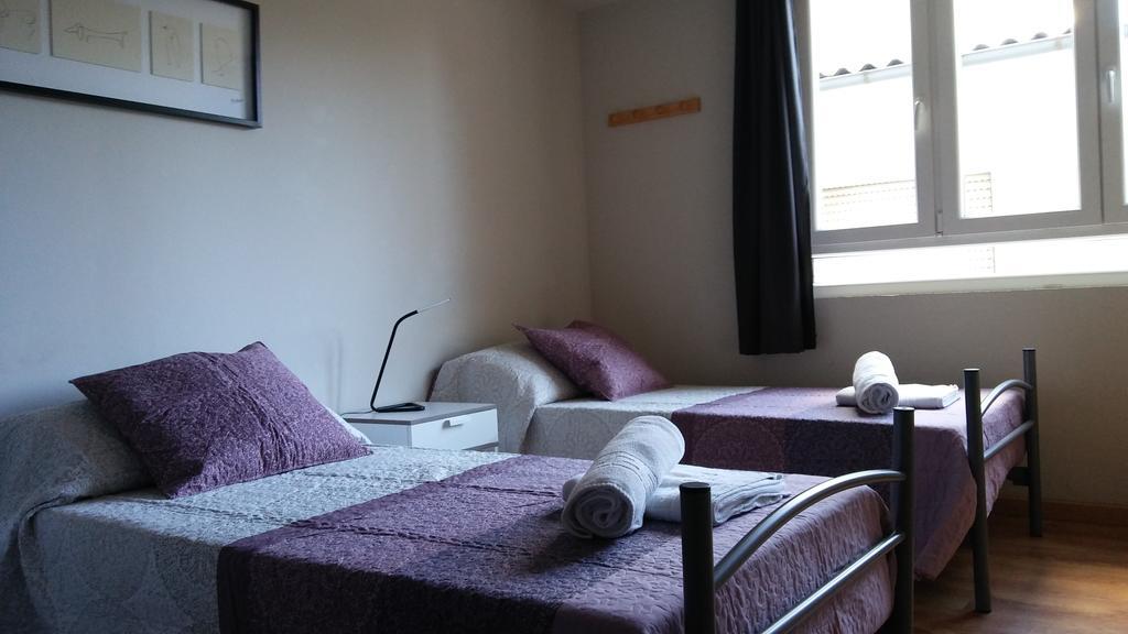 Alma Del Camino - Rooms & Albergue Sarria Exterior photo