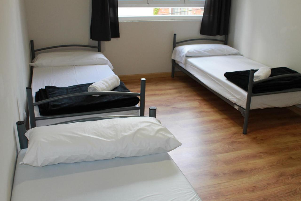 Alma Del Camino - Rooms & Albergue Sarria Exterior photo